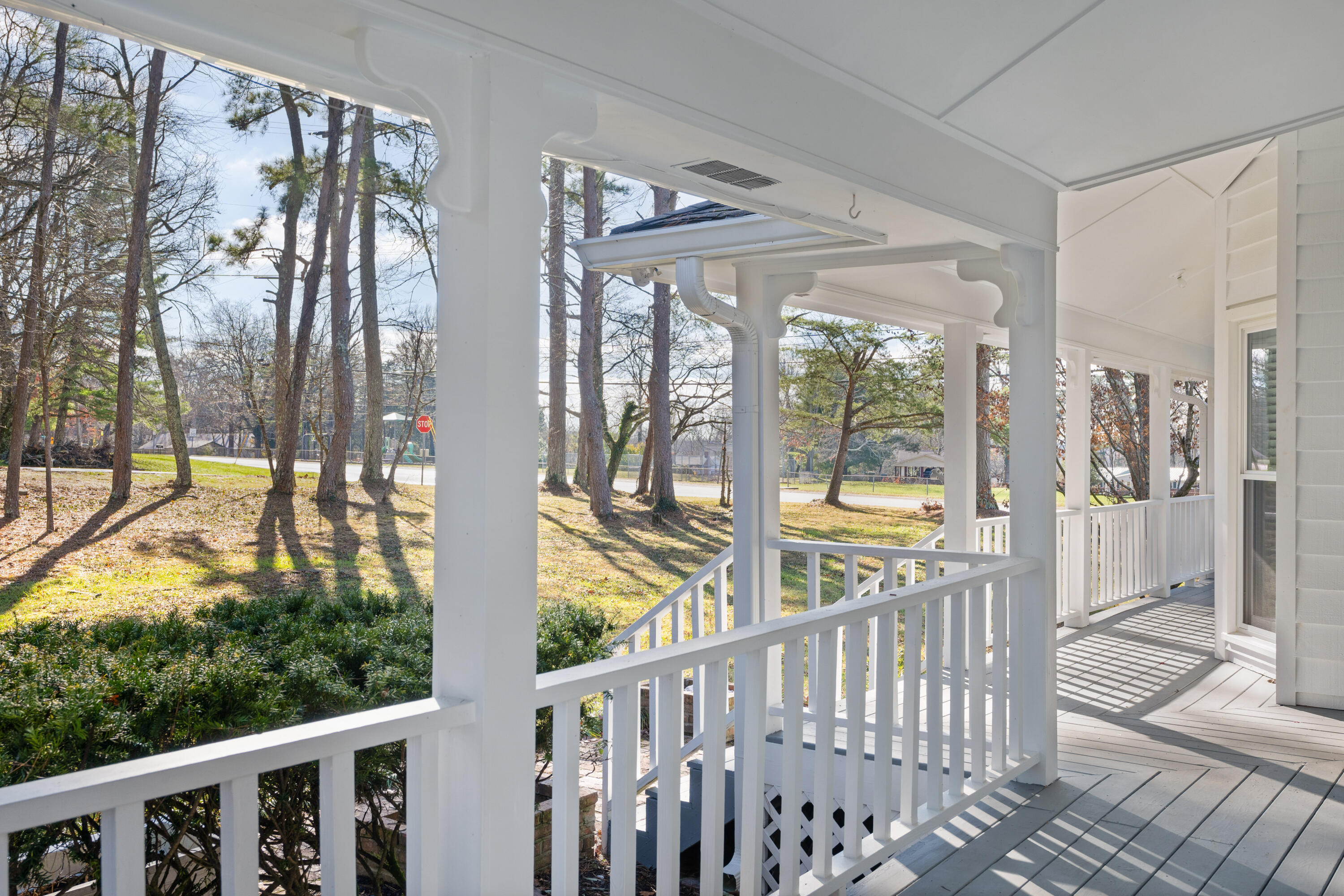 703 Hathaway Drive, Signal Mountain, Tennessee image 10