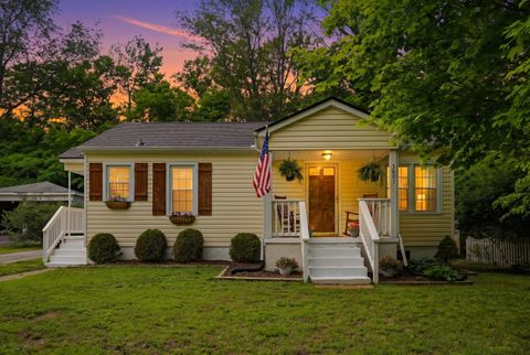 Photo of 3807 Lamar Avenue, Chattanooga, TN 37415 (MLS # 1534234)