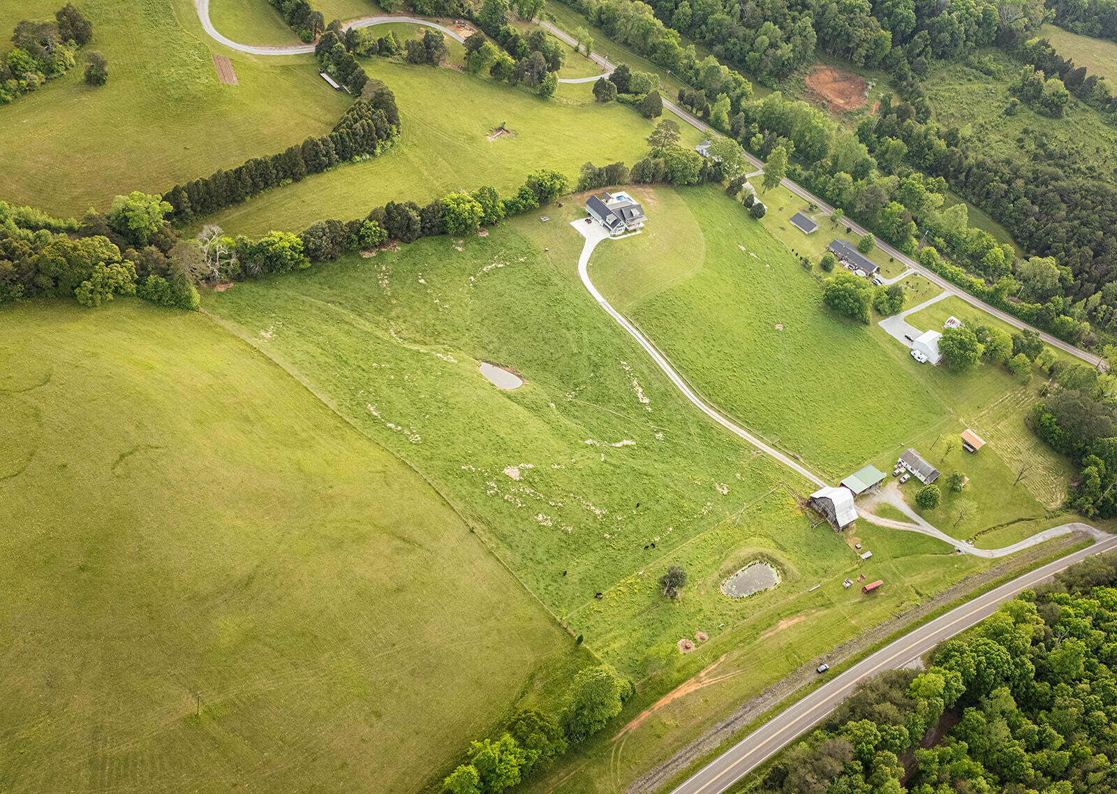Watts Bar Highway, Spring City, Tennessee image 21