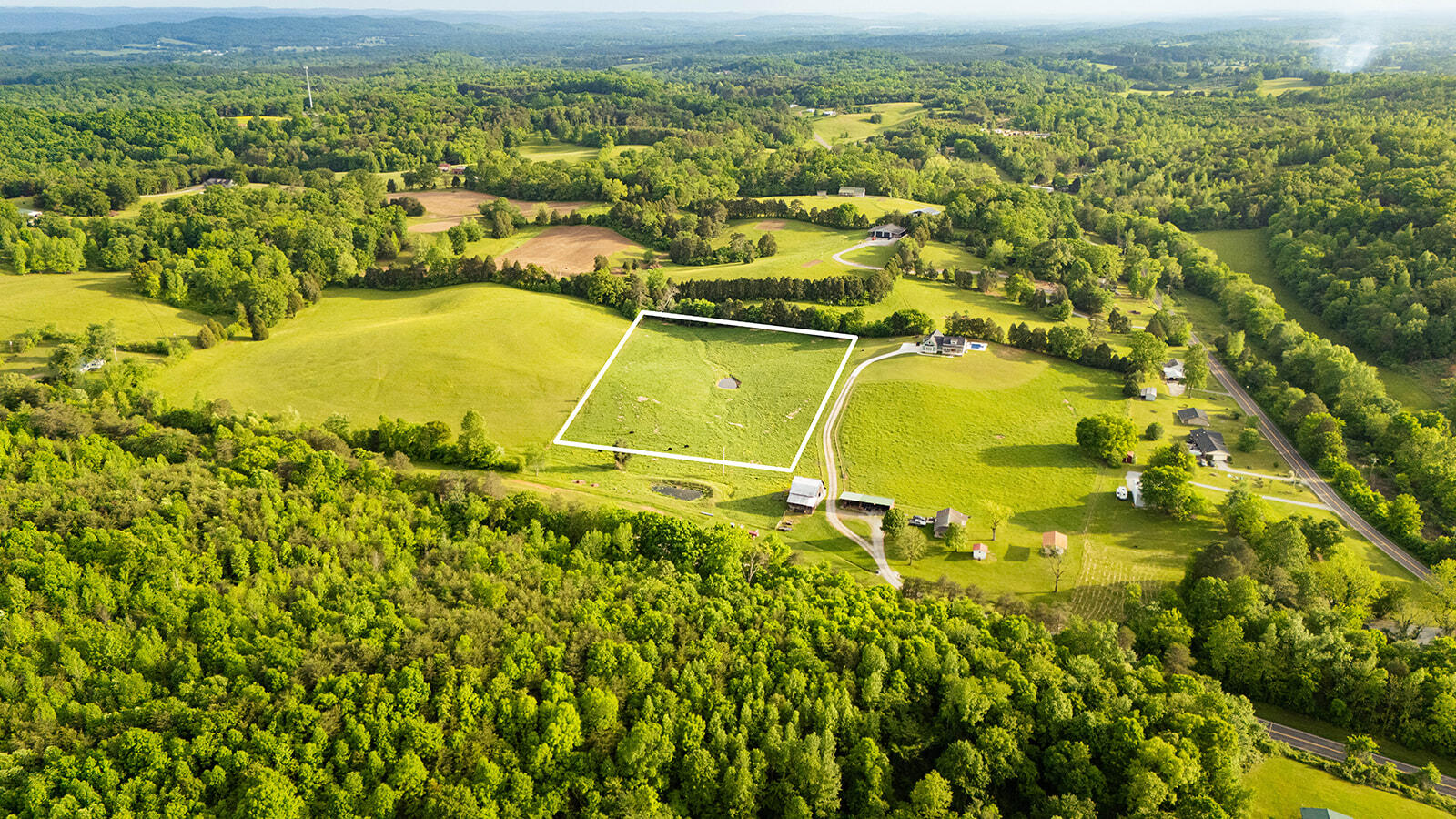 Watts Bar Highway, Spring City, Tennessee image 2