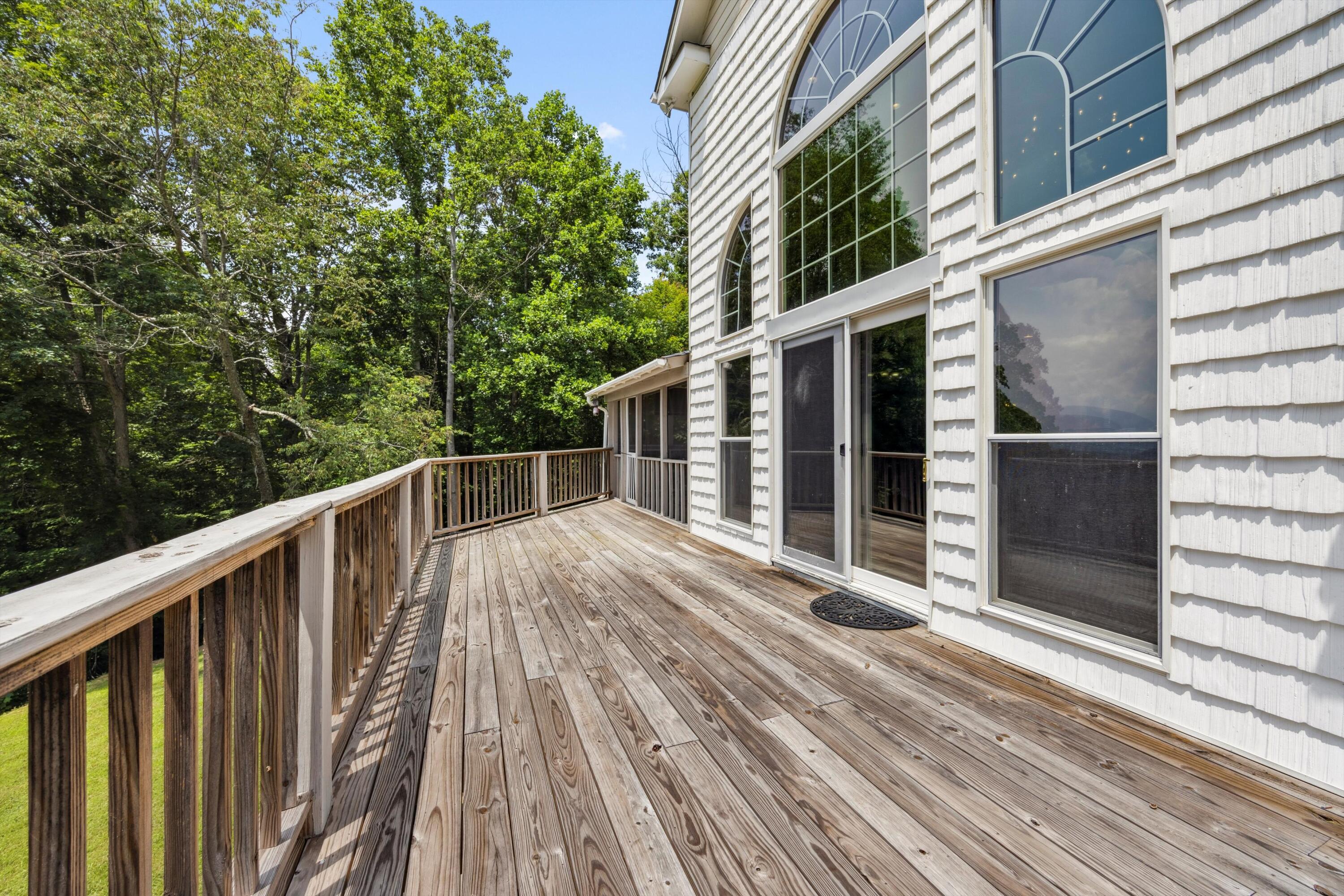 310 Bluffs Road, South Pittsburg, Tennessee image 29