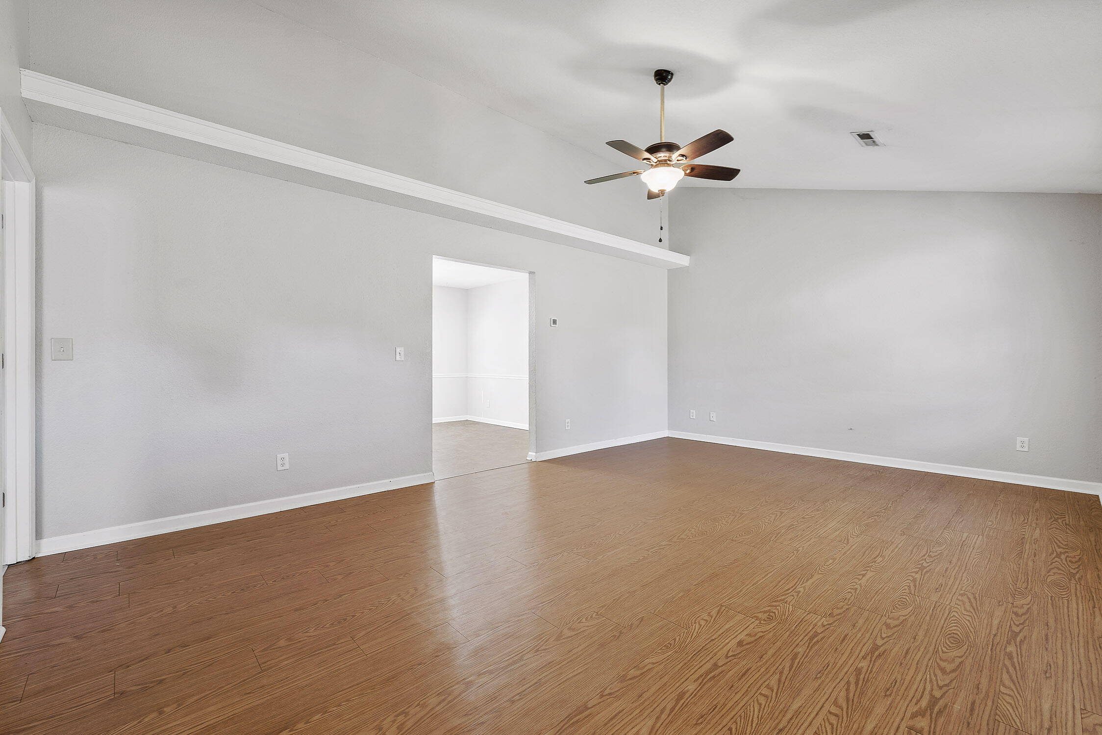 Chickamauga, Georgia 30707, United States, 3 Bedrooms Bedrooms, ,2 BathroomsBathrooms,Residential,Contingent,38007