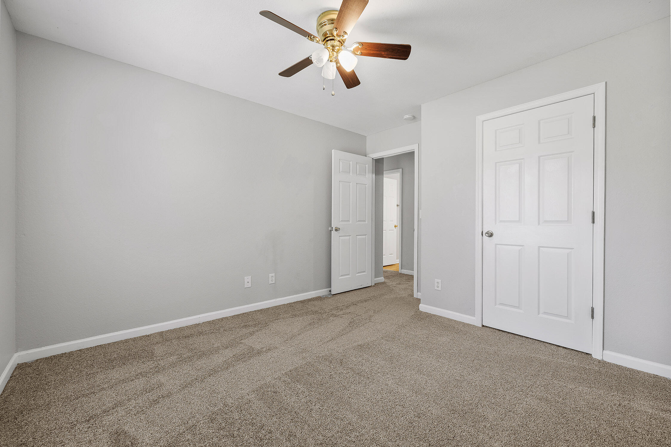 Chickamauga, Georgia 30707, United States, 3 Bedrooms Bedrooms, ,2 BathroomsBathrooms,Residential,Contingent,38007