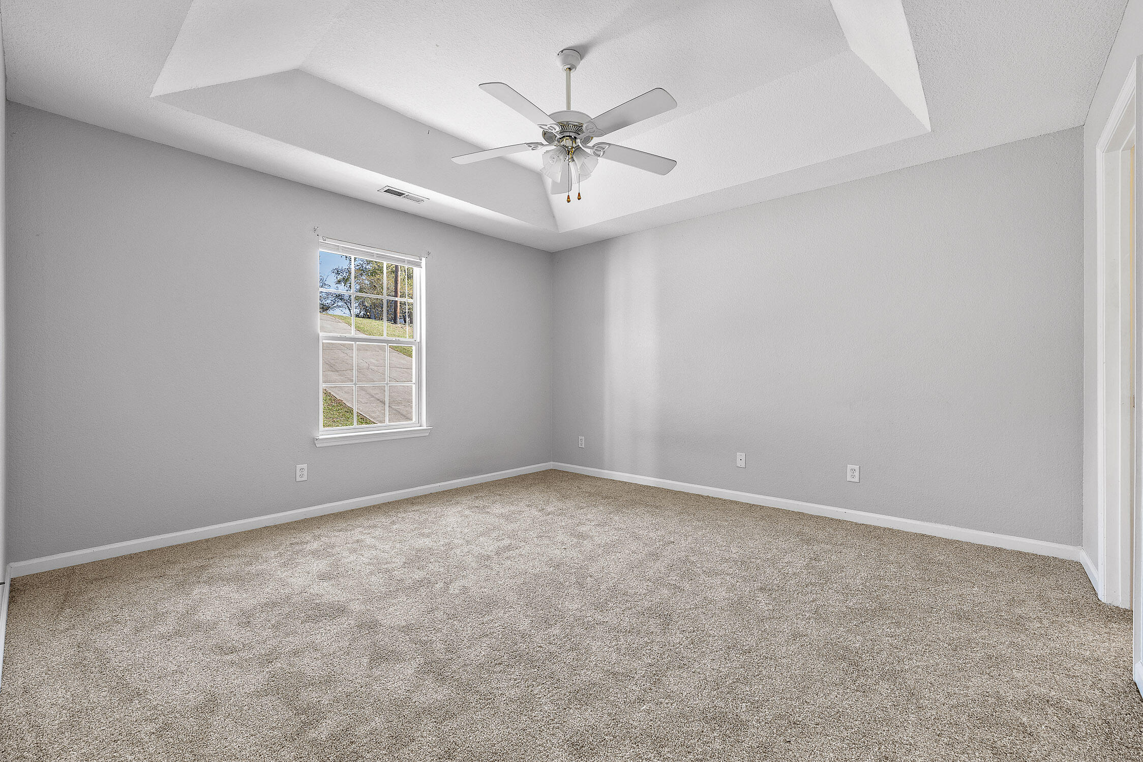 Chickamauga, Georgia 30707, United States, 3 Bedrooms Bedrooms, ,2 BathroomsBathrooms,Residential,Contingent,38007