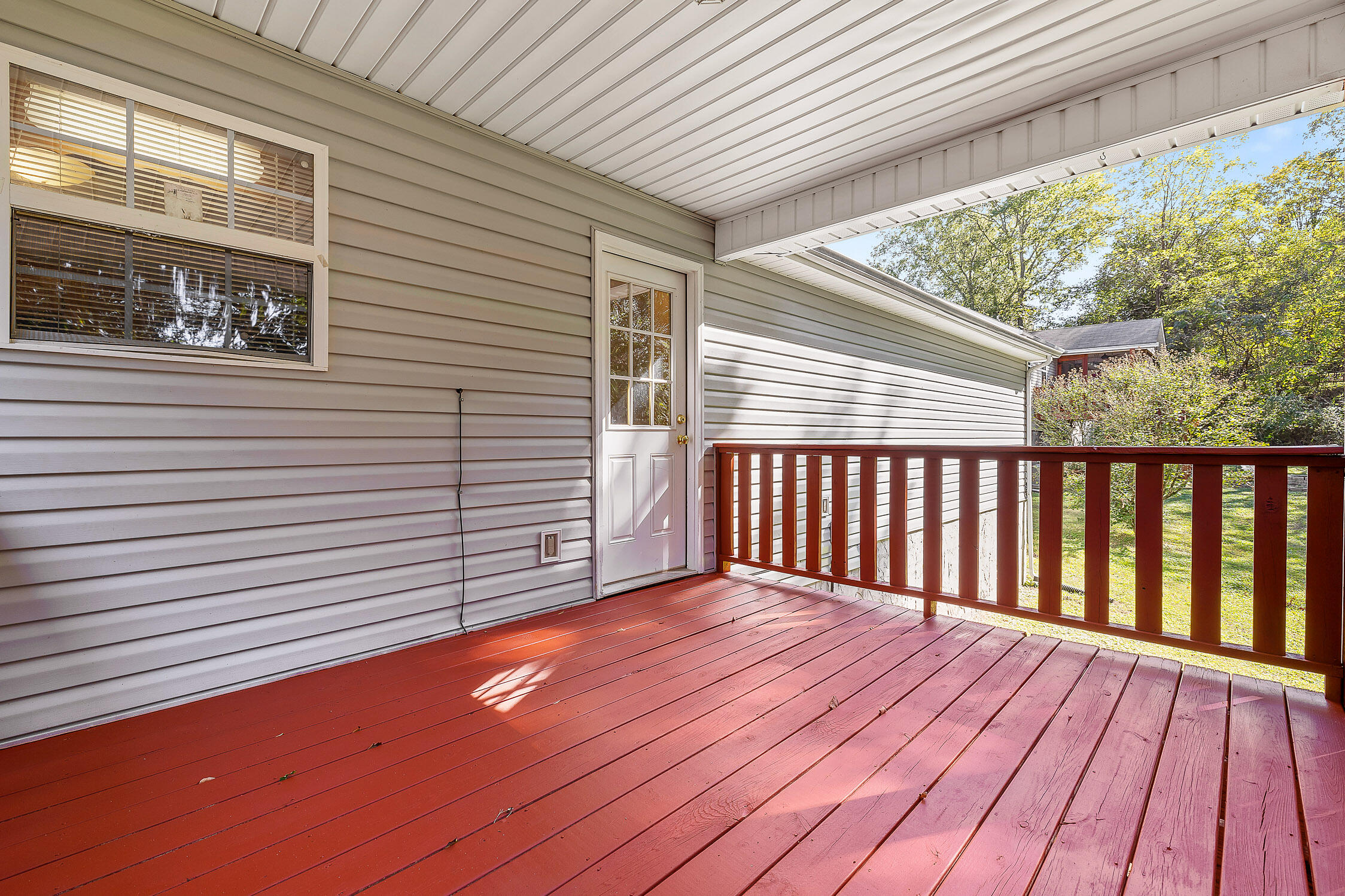 Chickamauga, Georgia 30707, United States, 3 Bedrooms Bedrooms, ,2 BathroomsBathrooms,Residential,Contingent,38007