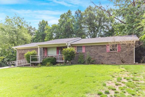Homes For Sale - 3535 Faye Drive<br/> Cleveland, TN 37323