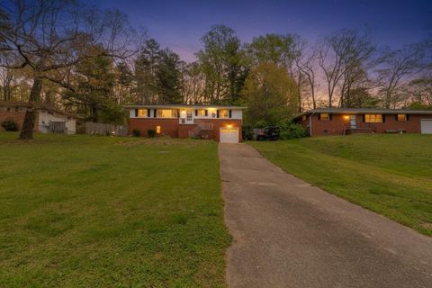 Homes For Sale - 932 Marion Street<br/> Rossville, GA 30741