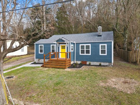 Photo of 3613 Glendon Drive, Chattanooga, TN 37411 (MLS # 1526793)