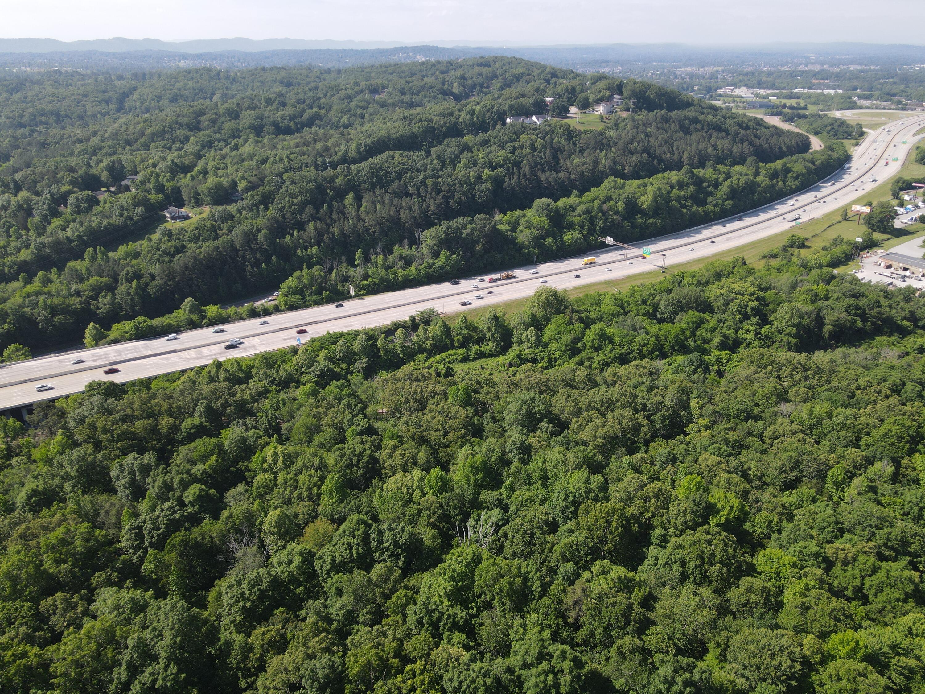 Highway I-75, Chattanooga, Tennessee image 2