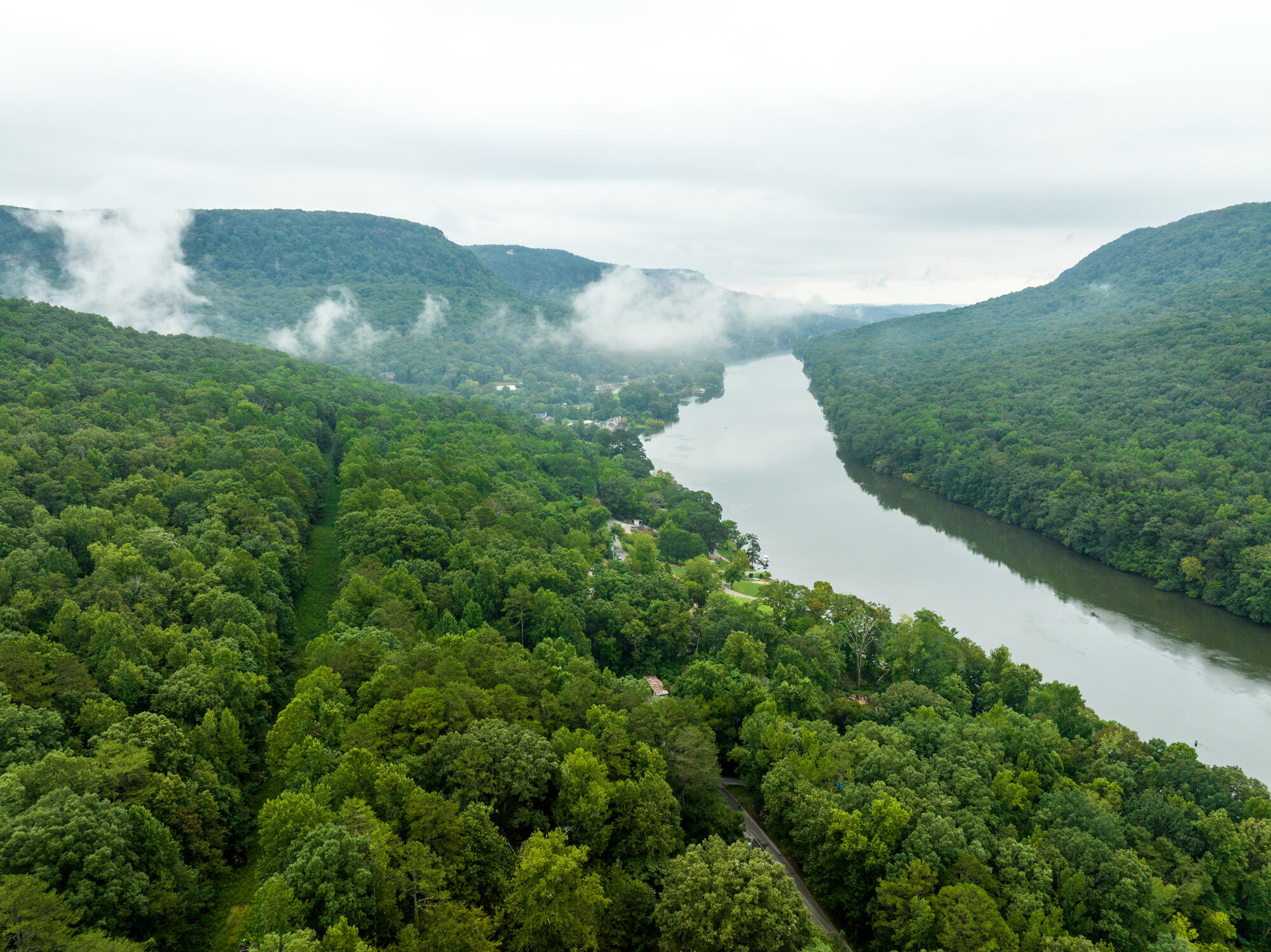River Canyon Road, Chattanooga, Tennessee image 8