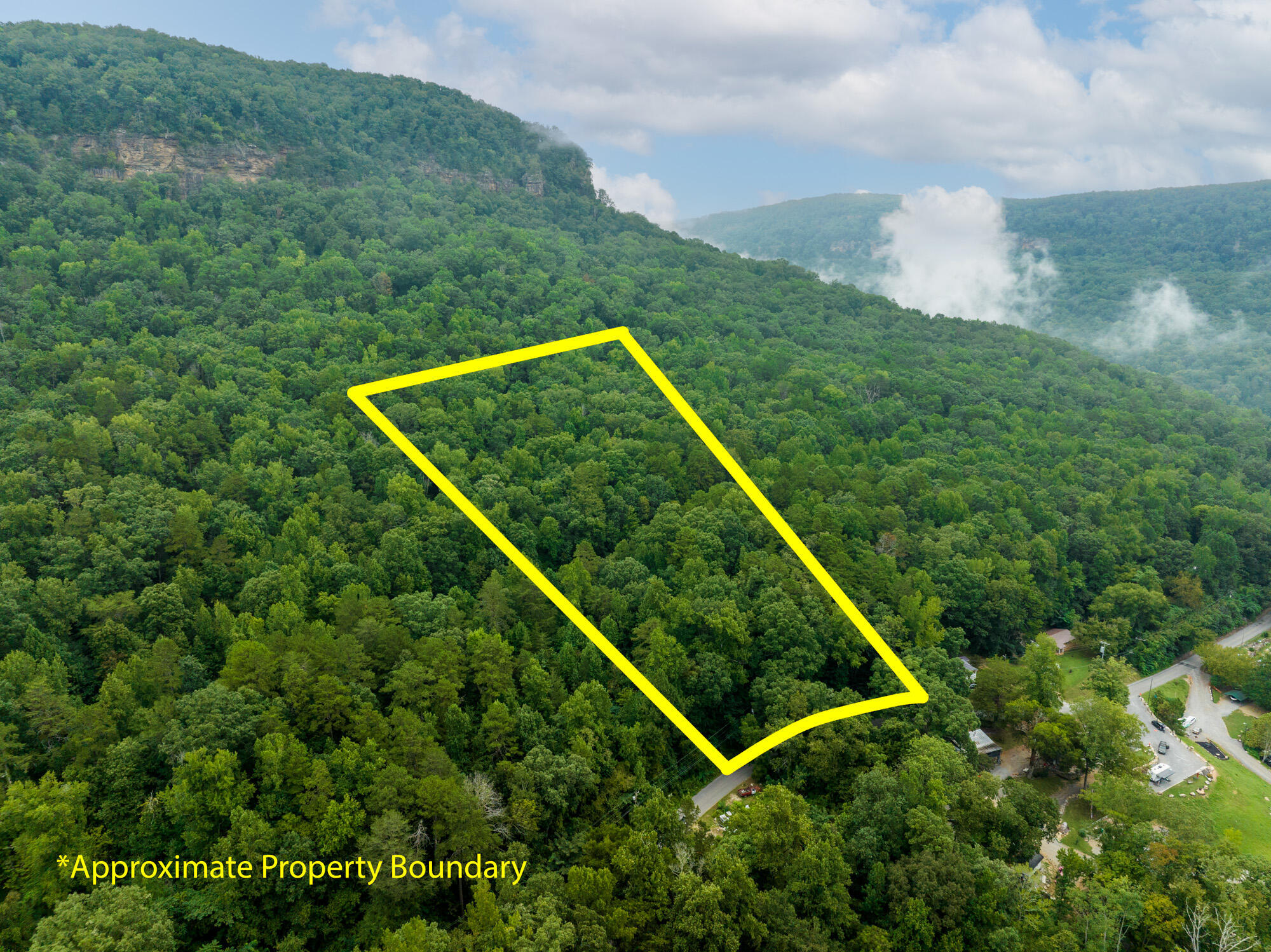 River Canyon Road, Chattanooga, Tennessee image 5