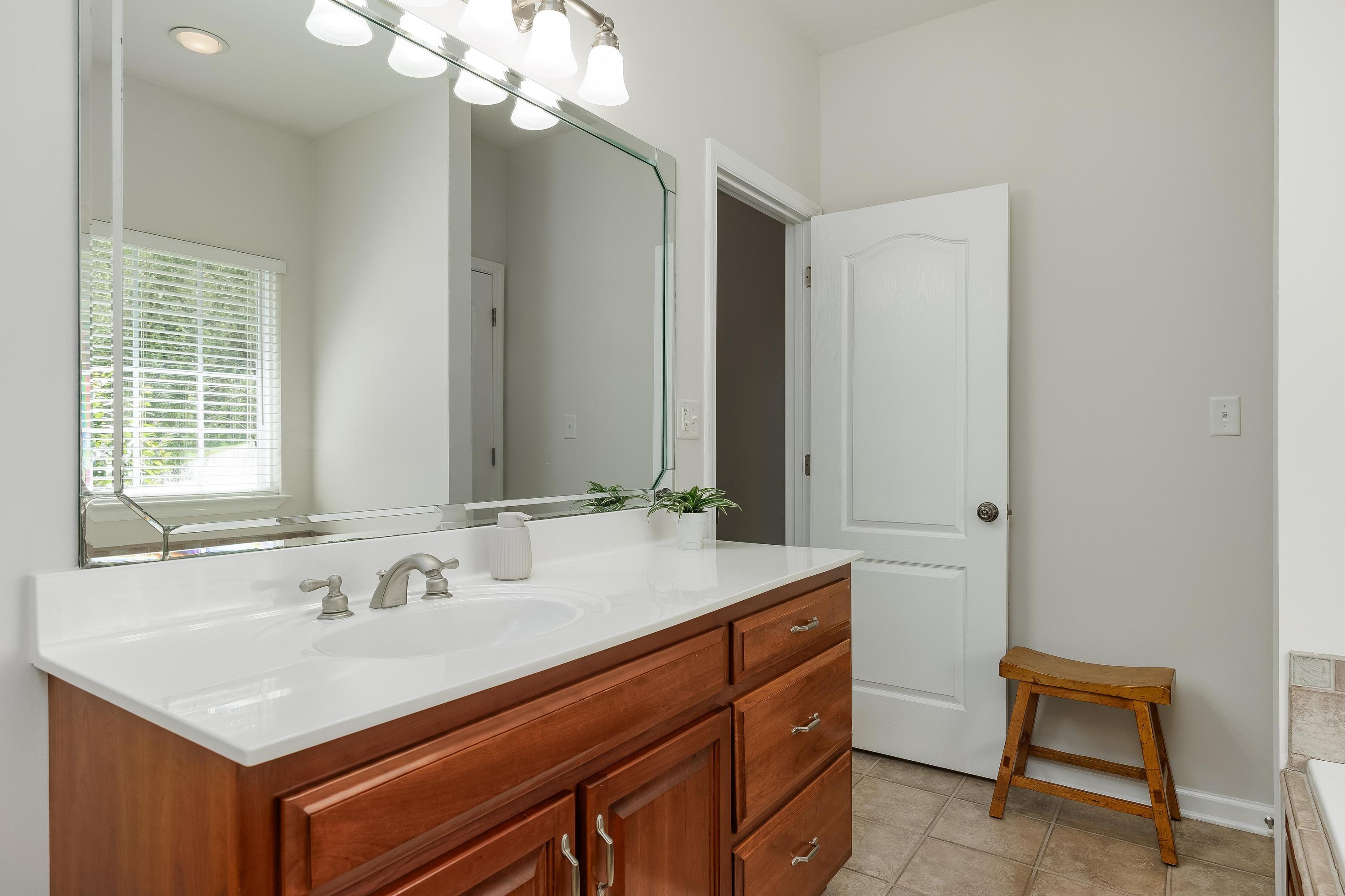 8272 Madison Avenue, Soddy Daisy, Tennessee image 37