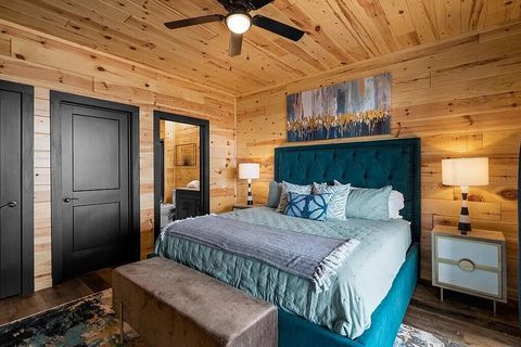 Tiny photo for 793 Chestnut Drive, Gatlinburg, TN 37738 (MLS # 1527788)