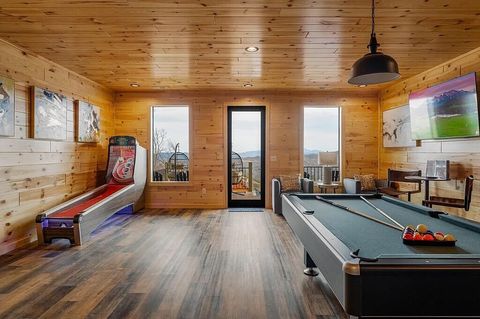 Tiny photo for 793 Chestnut Drive, Gatlinburg, TN 37738 (MLS # 1527788)