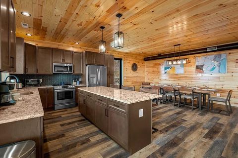 Tiny photo for 793 Chestnut Drive, Gatlinburg, TN 37738 (MLS # 1527788)