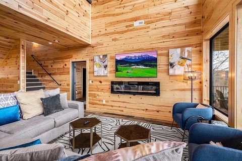 Tiny photo for 793 Chestnut Drive, Gatlinburg, TN 37738 (MLS # 1527788)