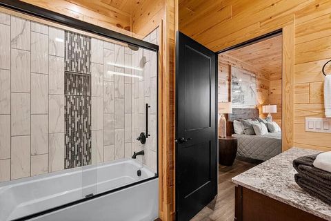 Tiny photo for 793 Chestnut Drive, Gatlinburg, TN 37738 (MLS # 1527788)