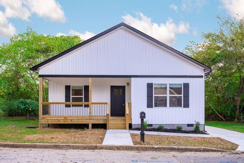 2116 Sharp Street Chattanooga TN 37404