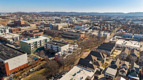 Tiny photo for 131 W 17th Street, Chattanooga, TN 37408 (MLS # 1528146)