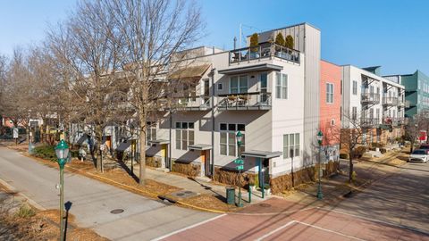 Tiny photo for 131 W 17th Street, Chattanooga, TN 37408 (MLS # 1528146)