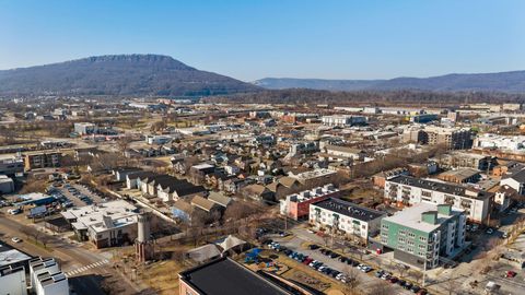 Tiny photo for 131 W 17th Street, Chattanooga, TN 37408 (MLS # 1528146)