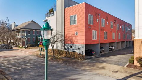 Tiny photo for 131 W 17th Street, Chattanooga, TN 37408 (MLS # 1528146)