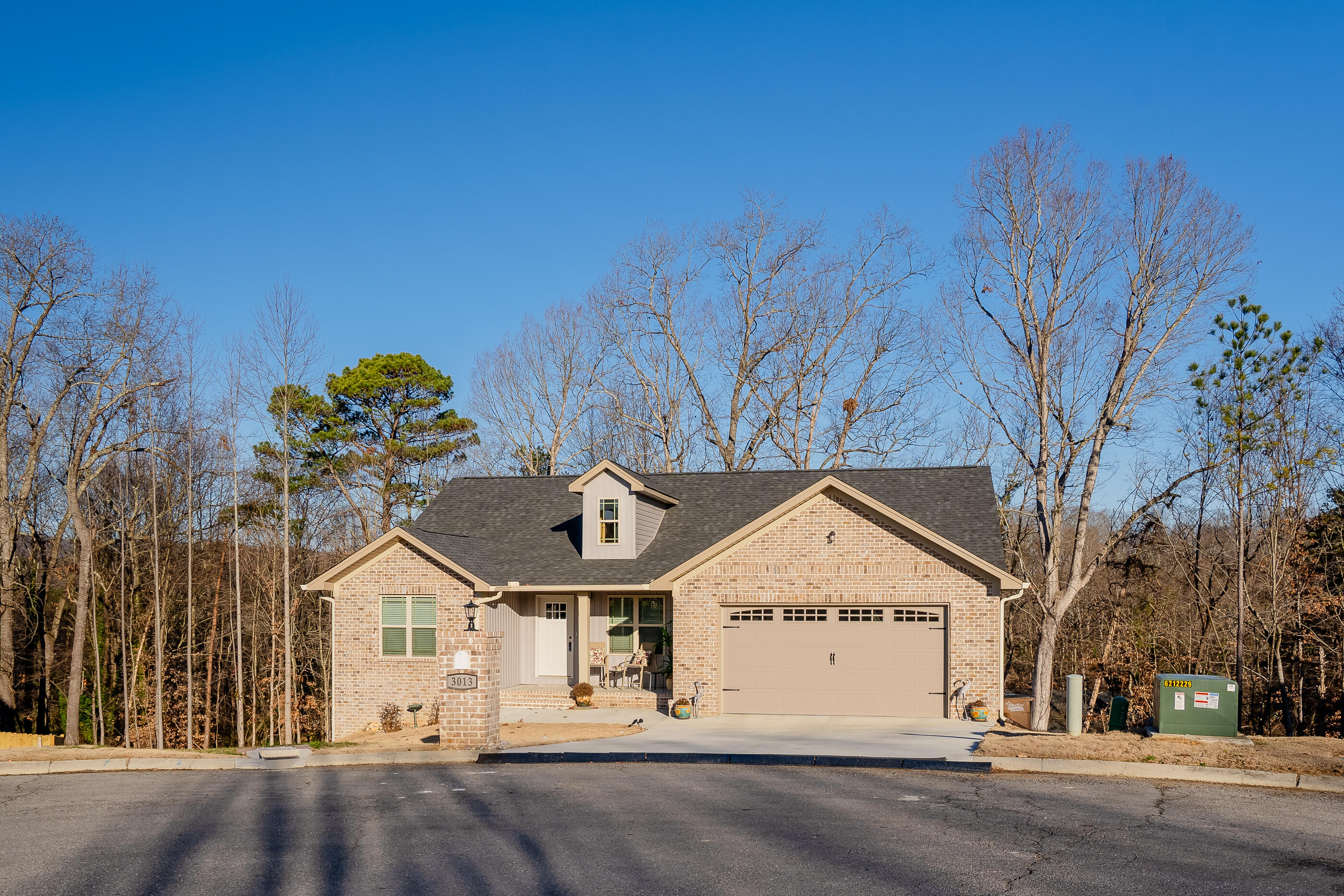 3013 Highgate Court, Dalton, Georgia image 2