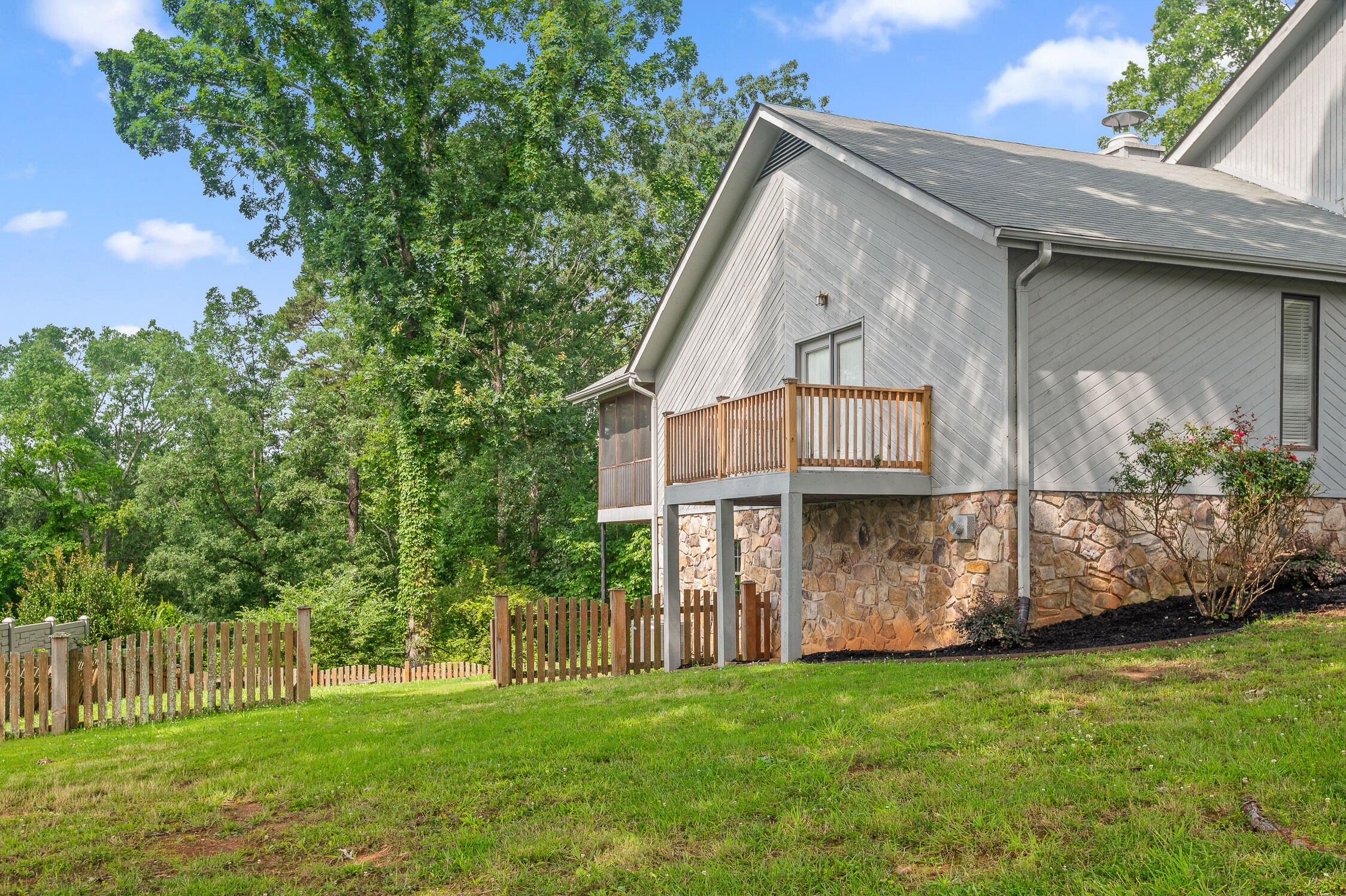 2508 Lake Dweller Lane