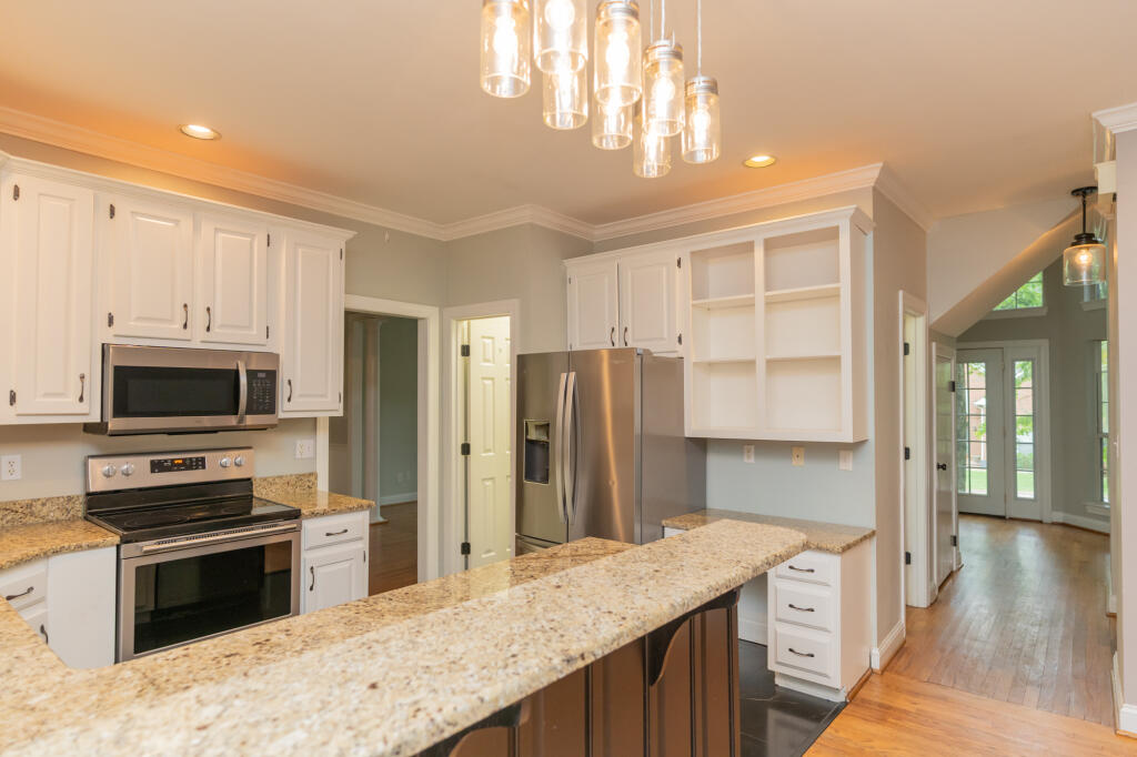 3906 Windtree Hollow Lane, Signal Mountain, Tennessee image 11