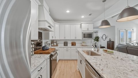 Tiny photo for 585 Nature Trail, Soddy Daisy, TN 37379 (MLS # 1529331)