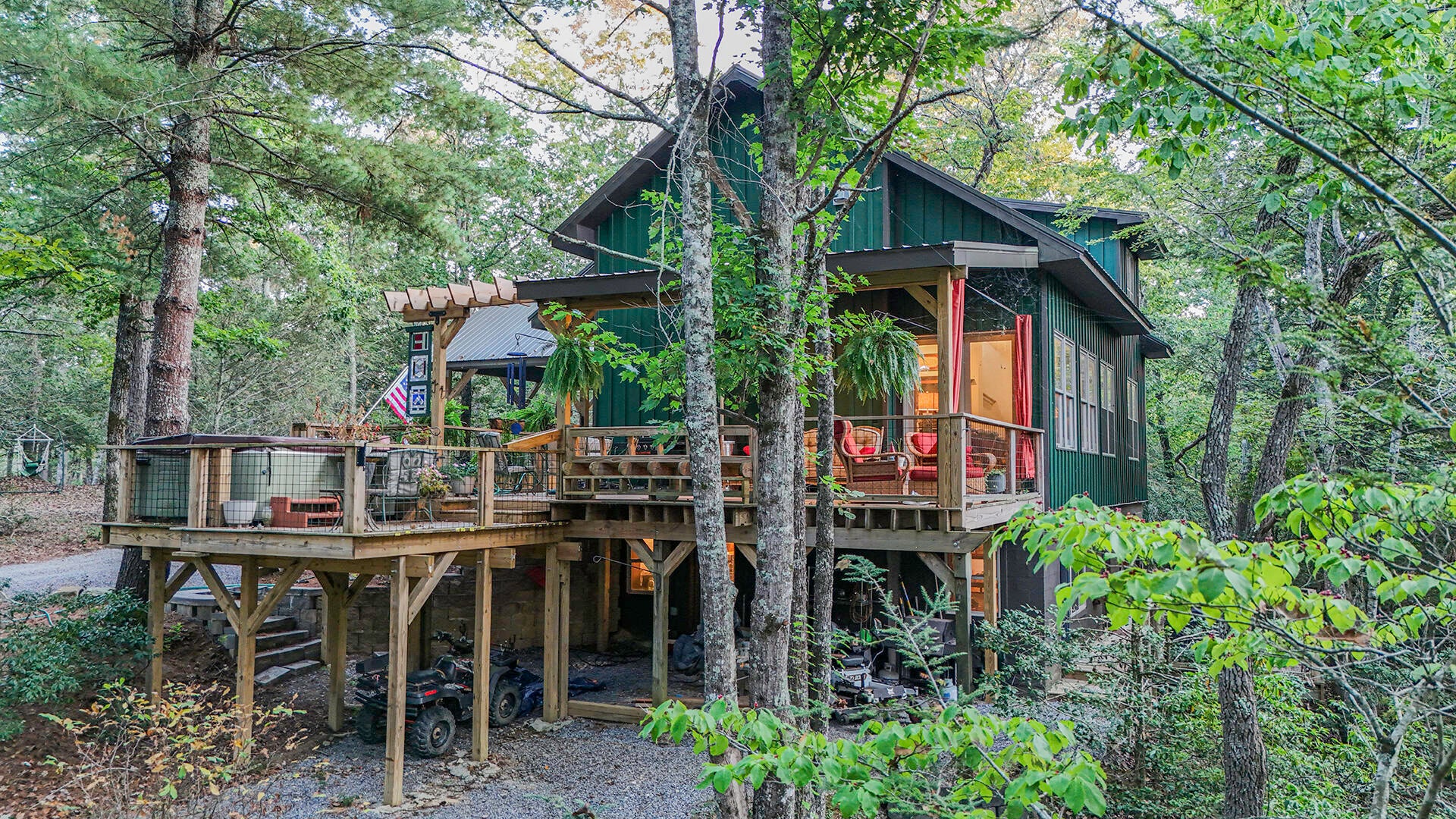 9963 Huckleberry Lane