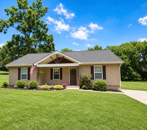 Photo of 411 Hotwater Road, Soddy Daisy, TN 37379 (MLS # 1538017)