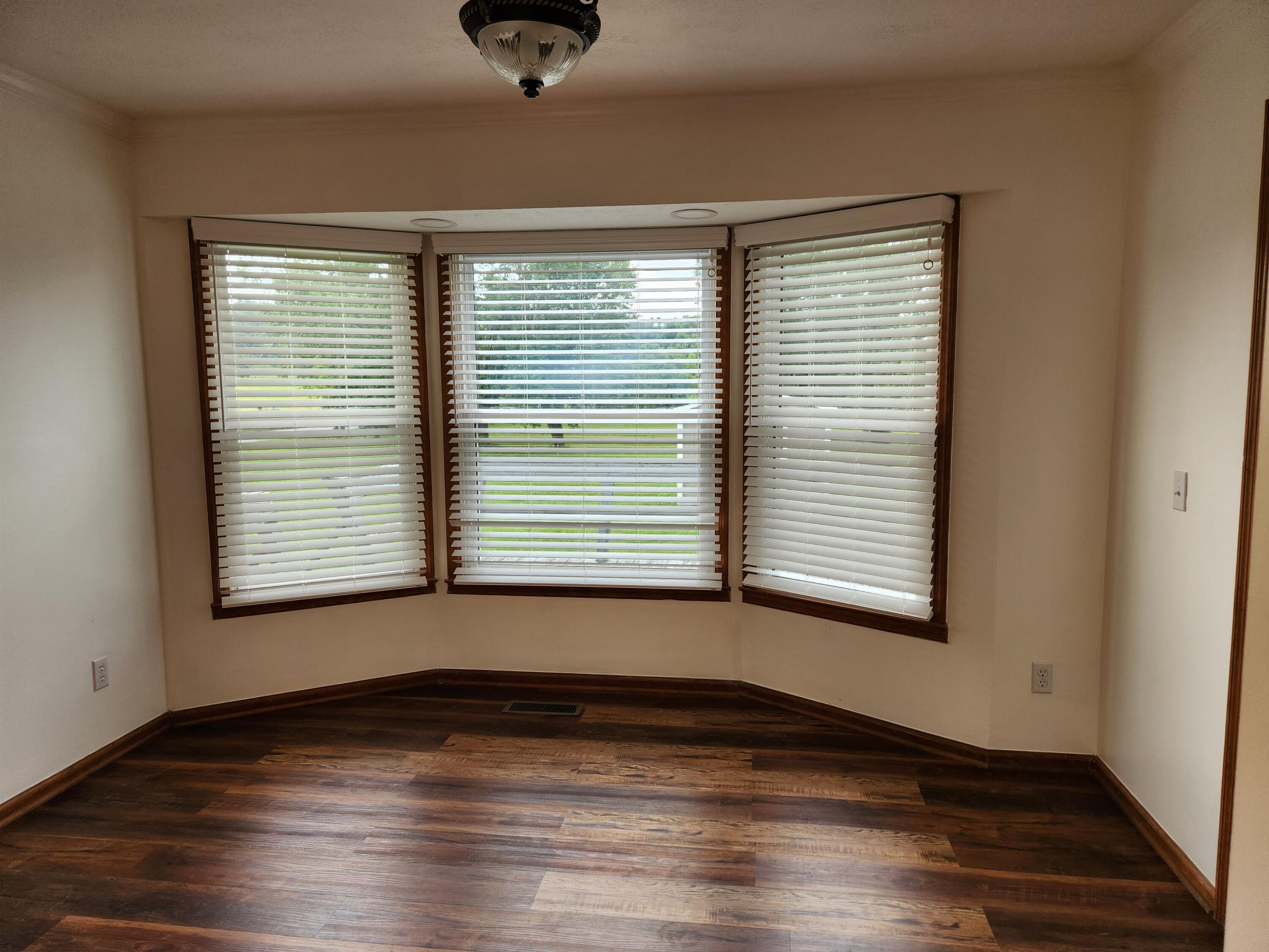 1070 Dyer Road, Madisonville, Tennessee image 14
