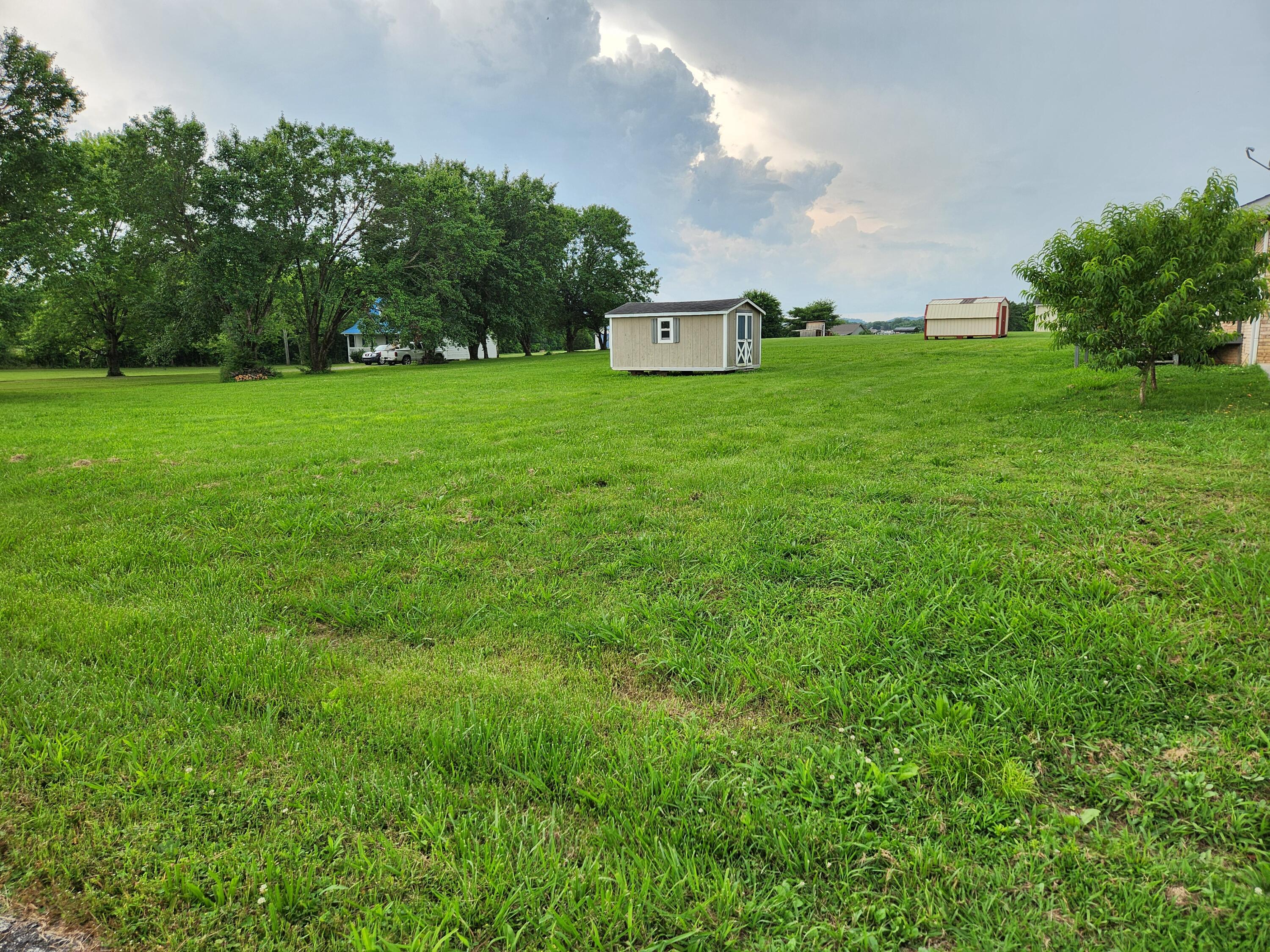 1070 Dyer Road, Madisonville, Tennessee image 5