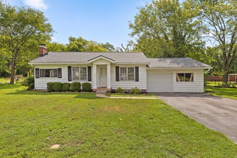 Photo of 11678 Back Valley Road, Soddy Daisy, TN 37379 (MLS # 1518016)