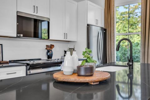 Tiny photo for 638 Belle Trace Circle, Chattanooga, TN 37405 (MLS # 1524556)