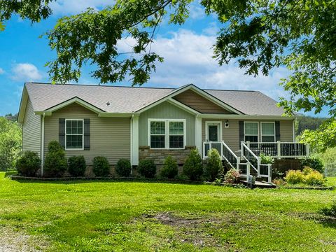 2218 Harvest Lane Dandridge TN 37725