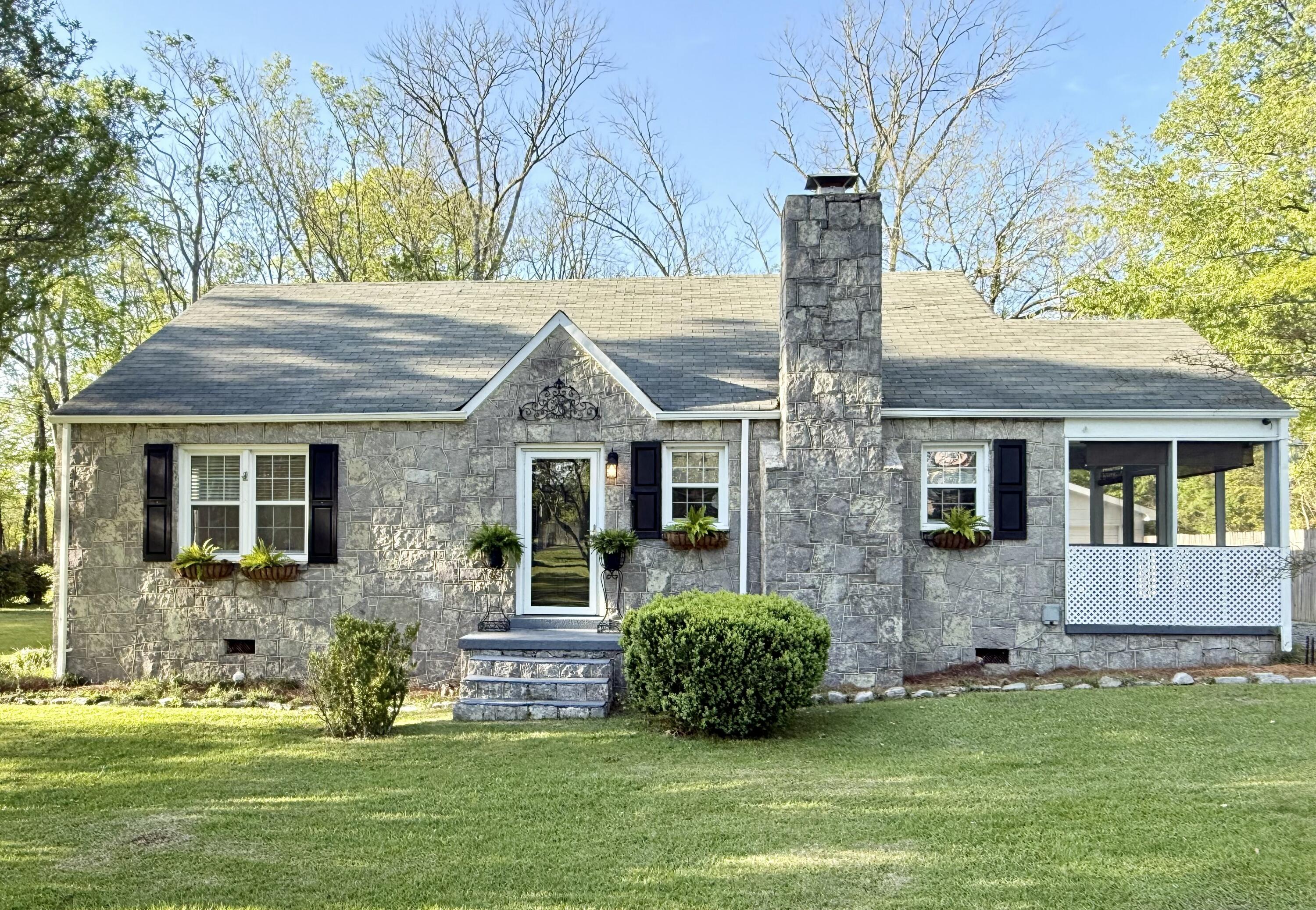 405 Lee Gordon Mill Road, Chickamauga, Georgia image 1