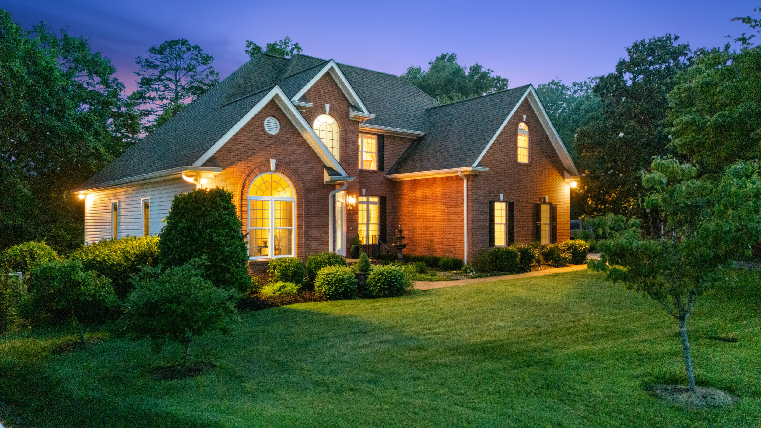 1028 Ivy Manor Court, Hixson, Tennessee image 1
