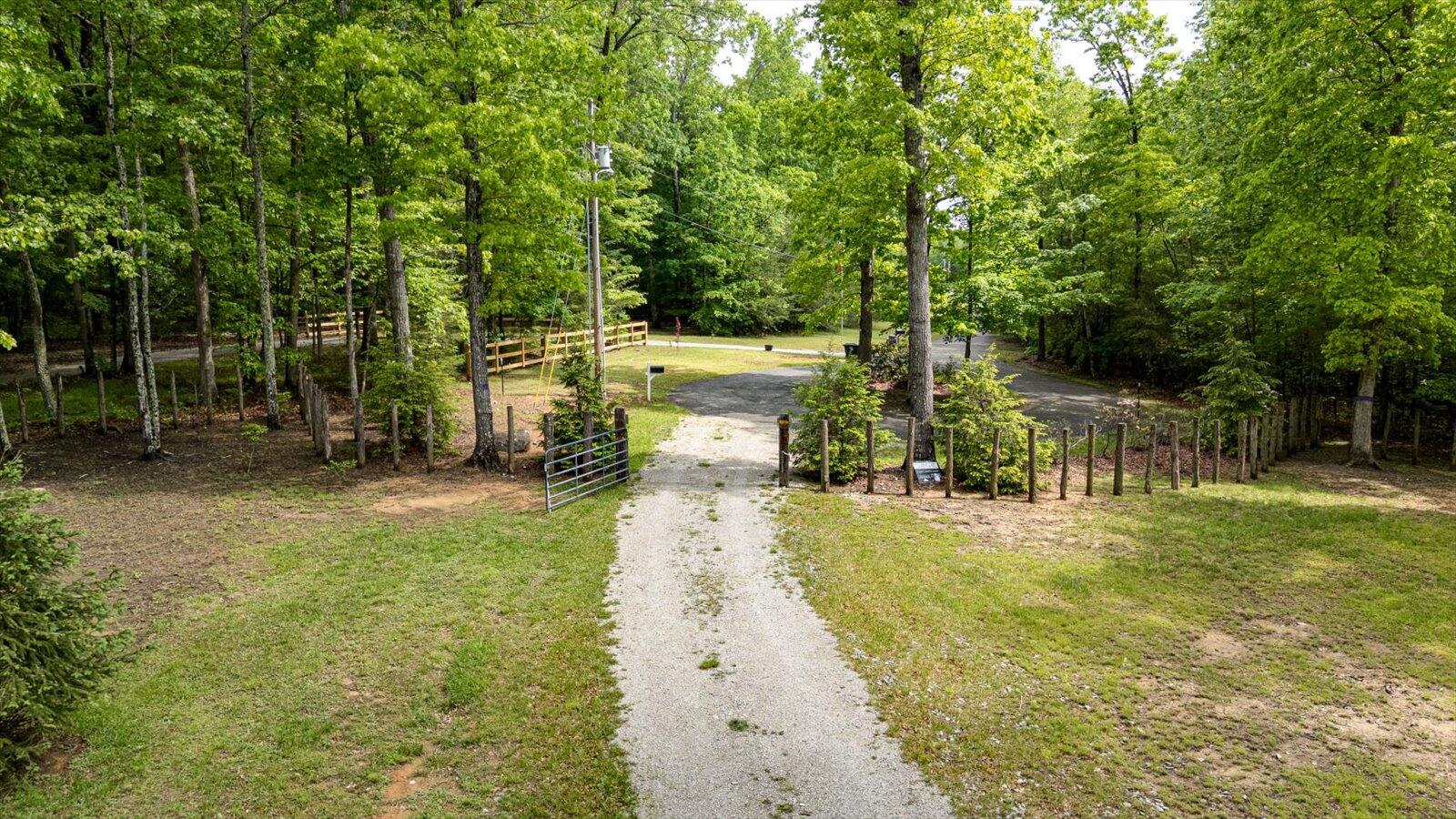 110 Falls Lane, Spencer, Tennessee image 8