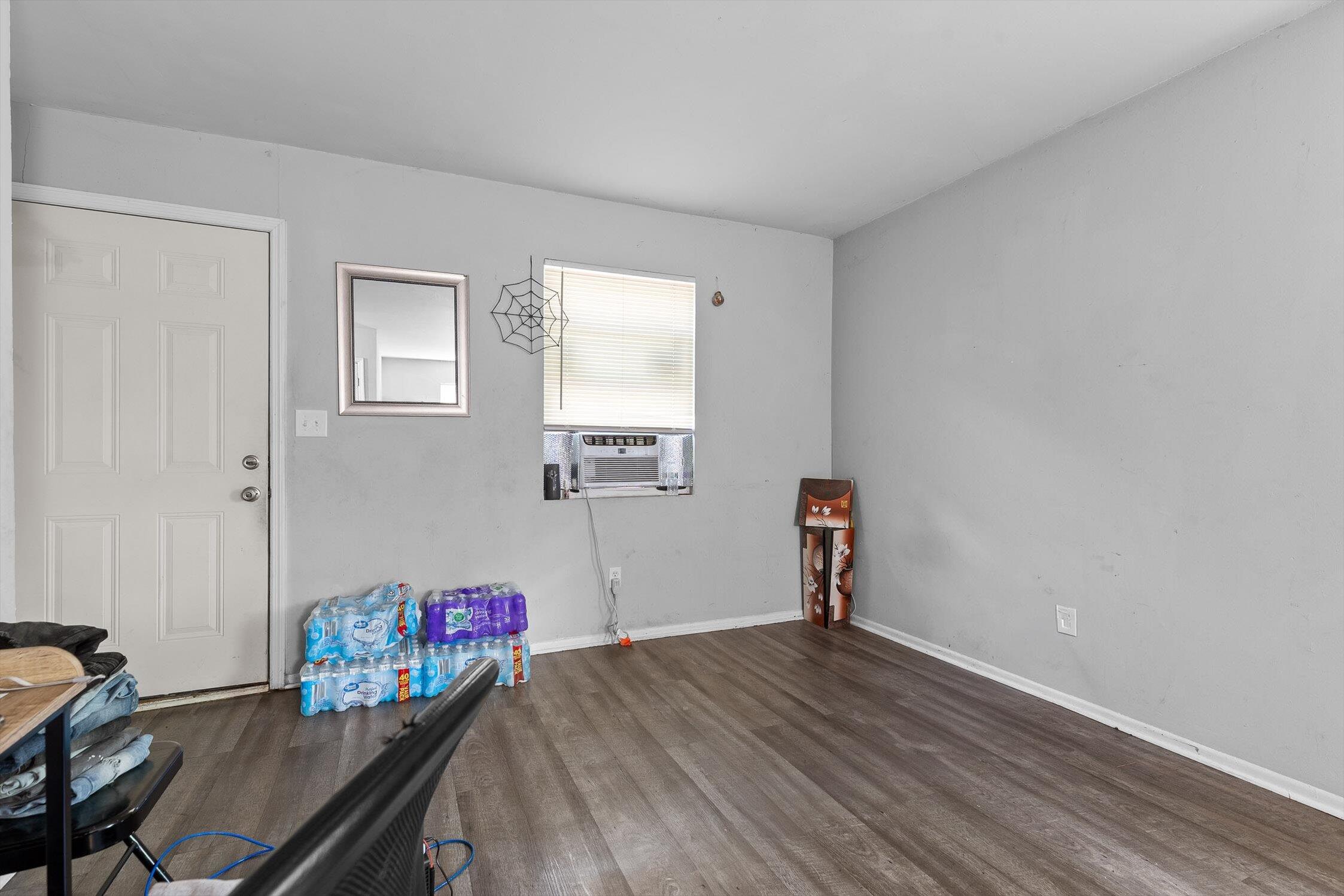 Chattanooga, Tennessee 37411, United States, 3 Bedrooms Bedrooms, ,2 BathroomsBathrooms,Residential,Active,195575