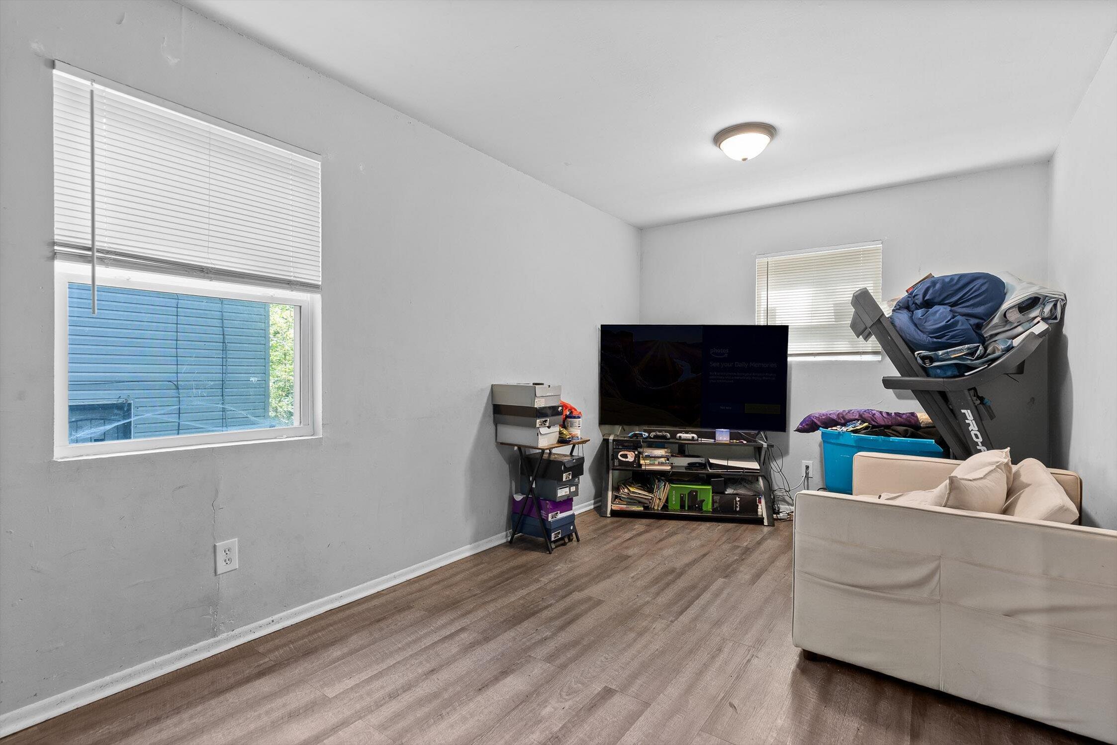 Chattanooga, Tennessee 37411, United States, 3 Bedrooms Bedrooms, ,2 BathroomsBathrooms,Residential,Active,195575