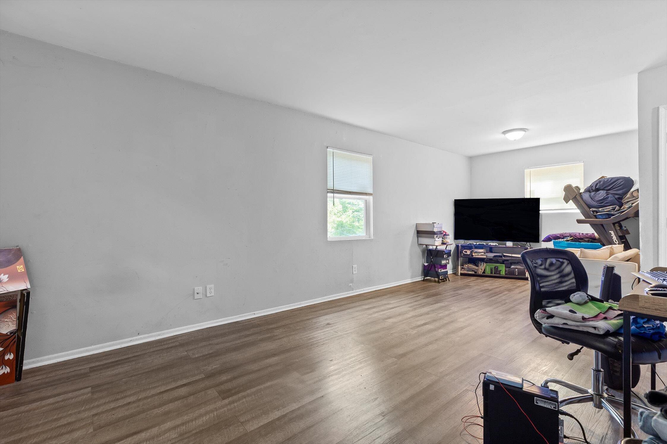 Chattanooga, Tennessee 37411, United States, 3 Bedrooms Bedrooms, ,2 BathroomsBathrooms,Residential,Active,195575