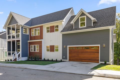 Photo of 3138 Camber Hill, Chattanooga, TN 37415 (MLS # 1527870)