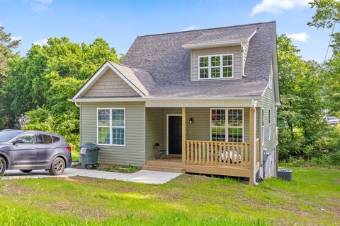 Photo of 6219 Walden Avenue, Chattanooga, TN 37421 (MLS # 1513680)