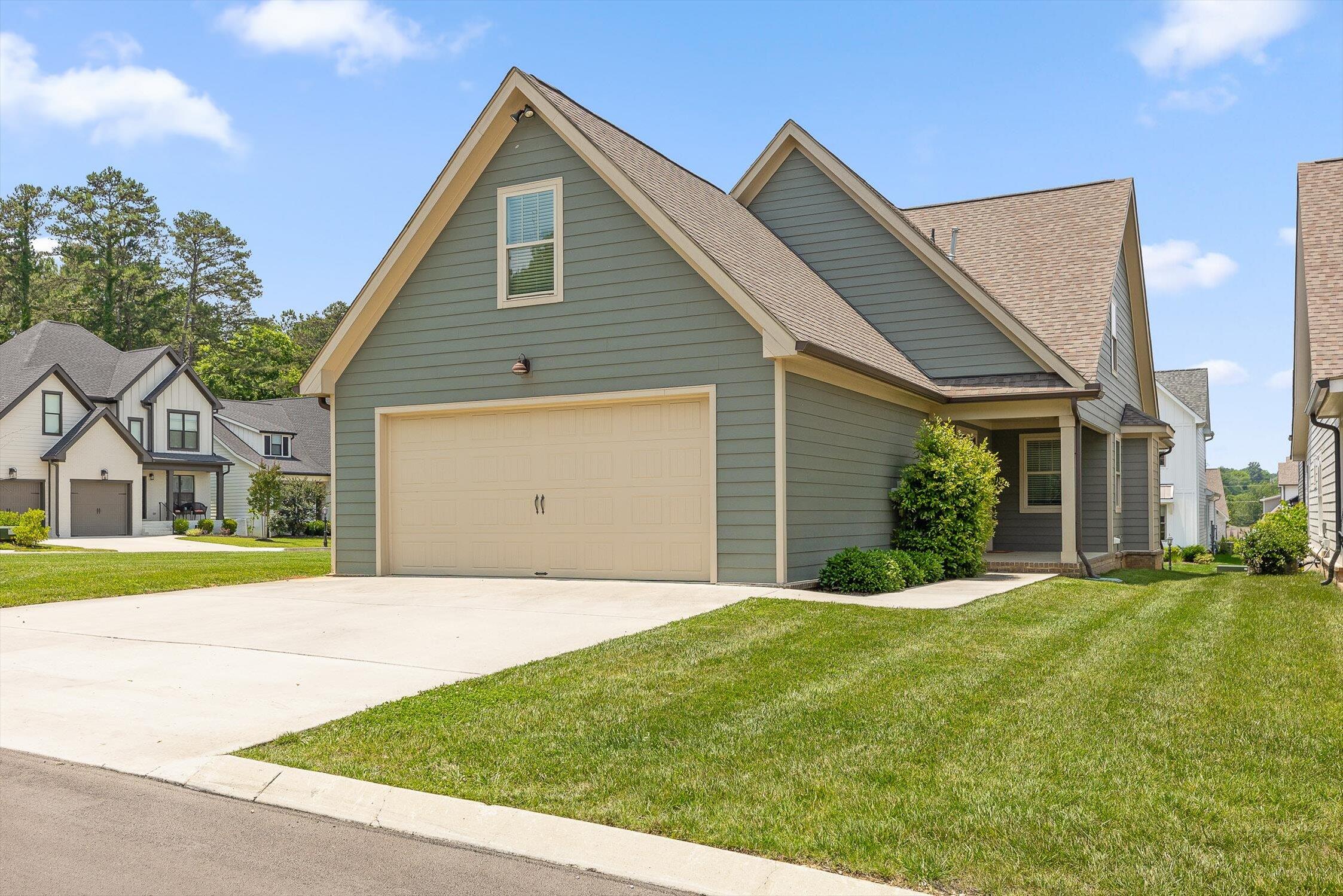 Ooltewah, Tennessee 37363, United States, 3 Bedrooms Bedrooms, ,4 BathroomsBathrooms,Residential,Active,149538