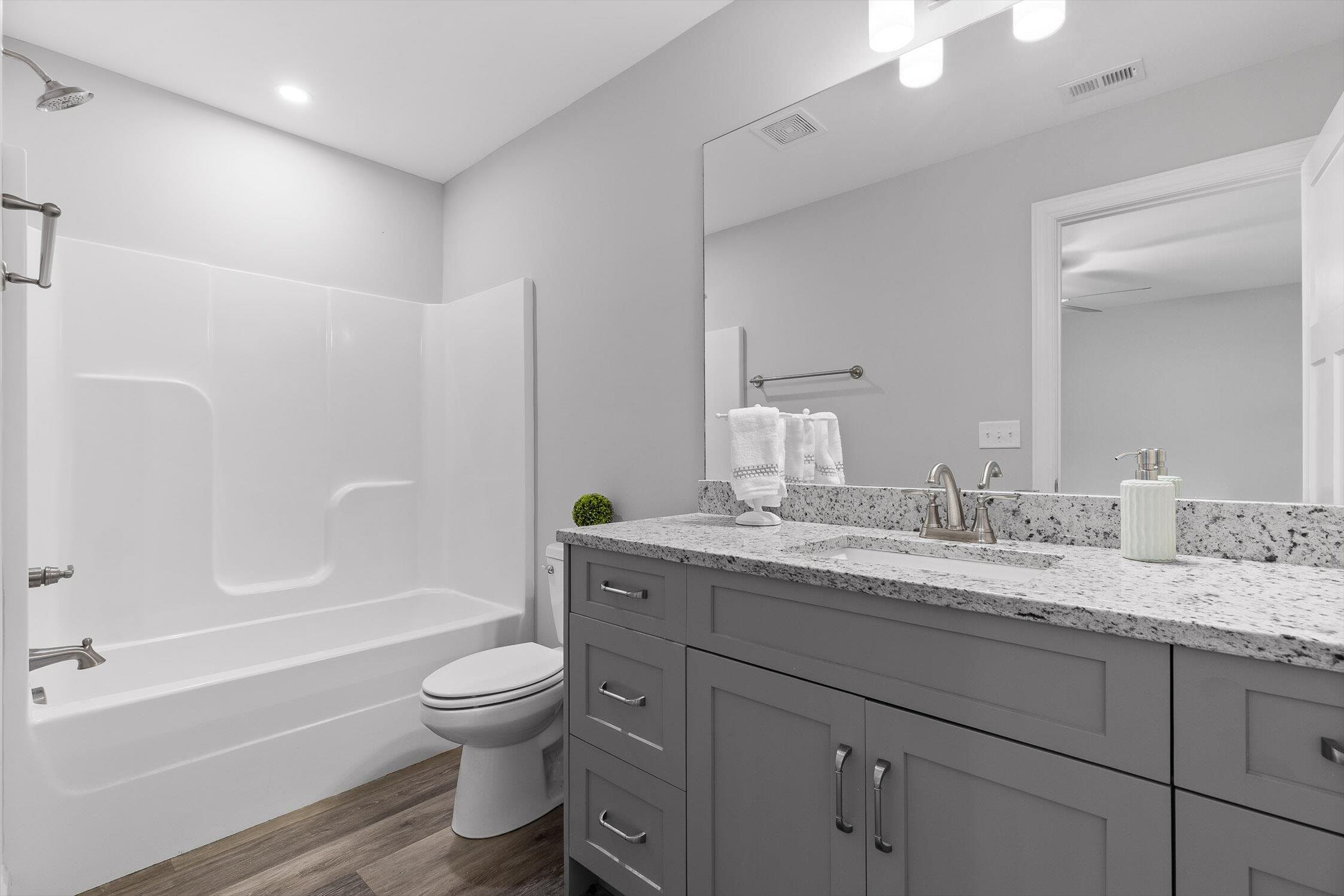 Ooltewah, Tennessee 37363, United States, 3 Bedrooms Bedrooms, ,4 BathroomsBathrooms,Residential,Active,149538