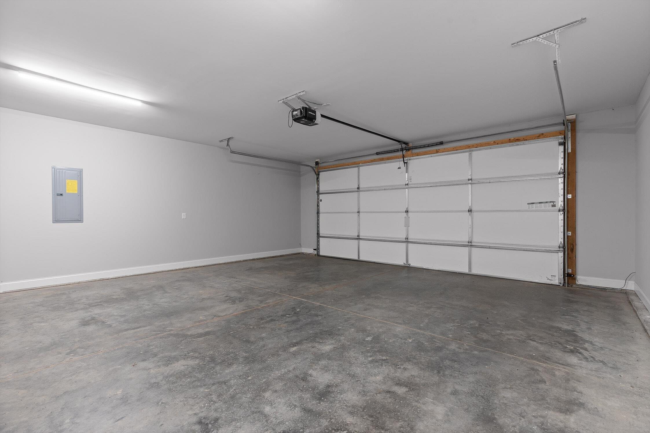 Ooltewah, Tennessee 37363, United States, 3 Bedrooms Bedrooms, ,4 BathroomsBathrooms,Residential,Active,149538