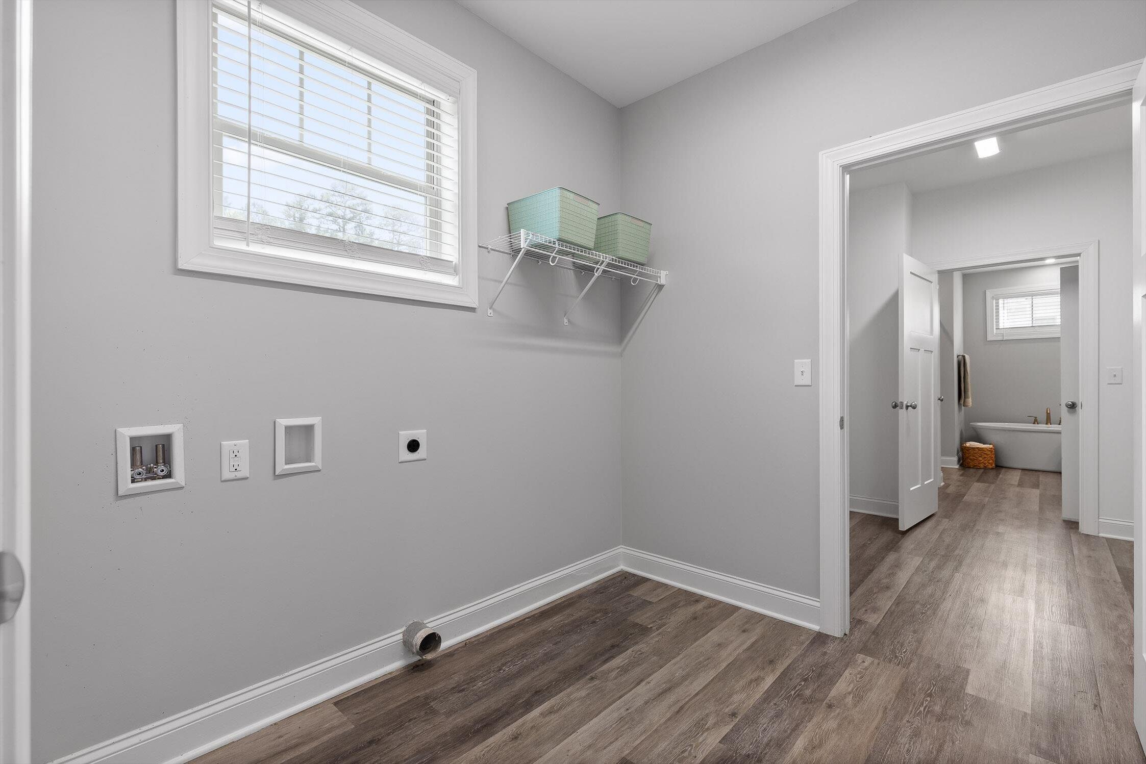 Ooltewah, Tennessee 37363, United States, 3 Bedrooms Bedrooms, ,4 BathroomsBathrooms,Residential,Active,149538