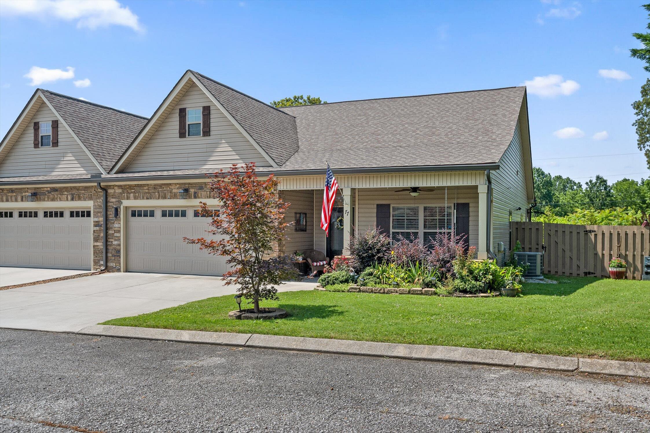 Rossville, Georgia 30741, United States, 3 Bedrooms Bedrooms, ,2 BathroomsBathrooms,Residential,Active,172771